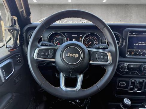 Used 2023 Jeep Gladiator Overland AWD/4WD image 22