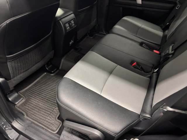 Used 2024 Toyota 4Runner SR5 Premium w/ Moonroof Package AWD/4WD image 15