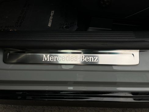 Used 2023 Mercedes-Benz EQE 500 4MATIC Sedan image 63