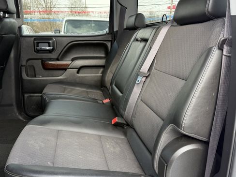 Used 2016 GMC Sierra 1500 SLE image 33