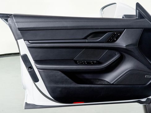 Used 2024 Porsche Taycan GTS w/ Premium Package (P6U) image 34