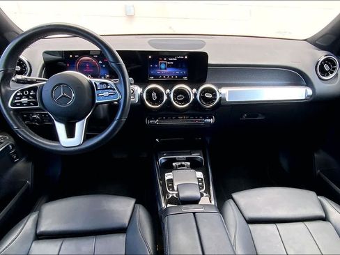 Used 2020 Mercedes-Benz GLB 250 image 10