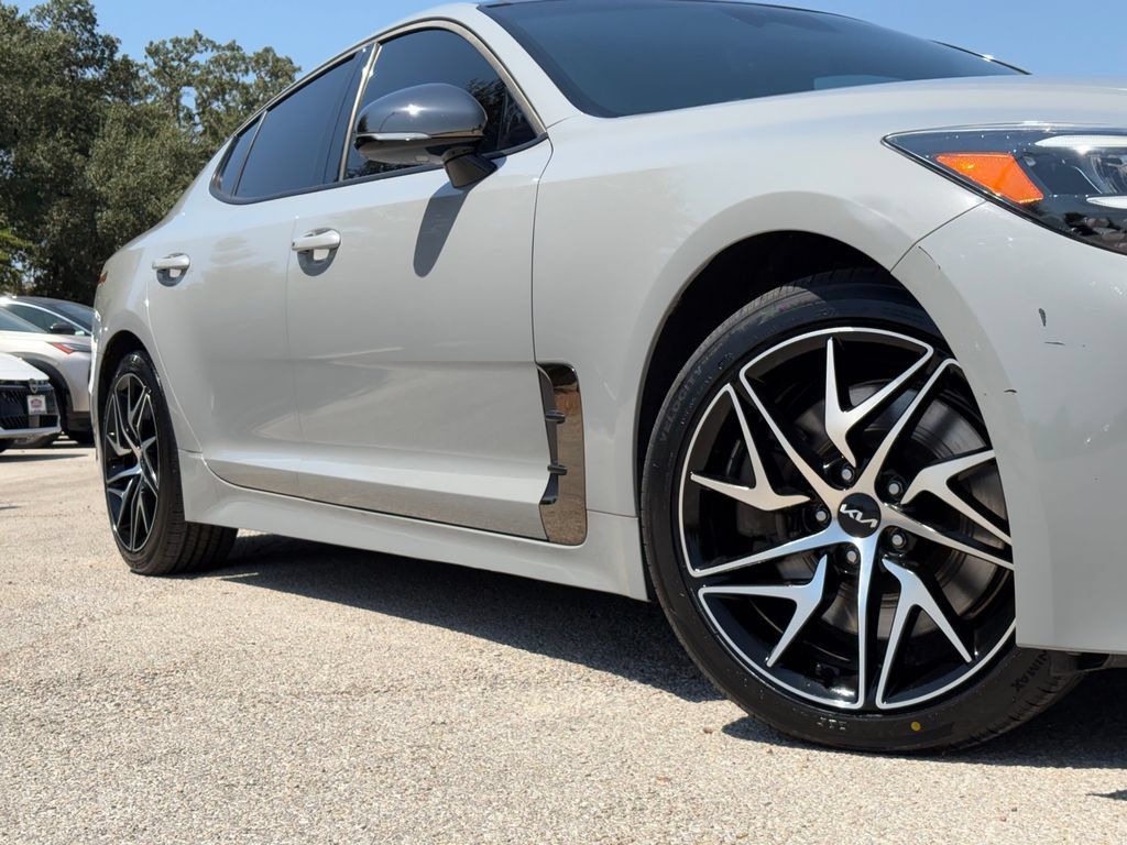 Used 2023 Kia Stinger GT-Line w/ Sun & Sound Package AWD/4WD image 2