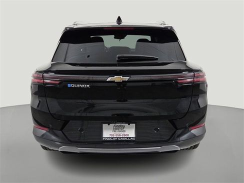 Used 2025 Chevrolet Equinox EV LT w/ Convenience Package image 3
