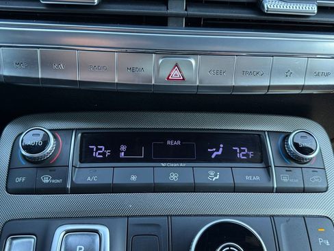 Used 2020 Hyundai Palisade Limited image 18