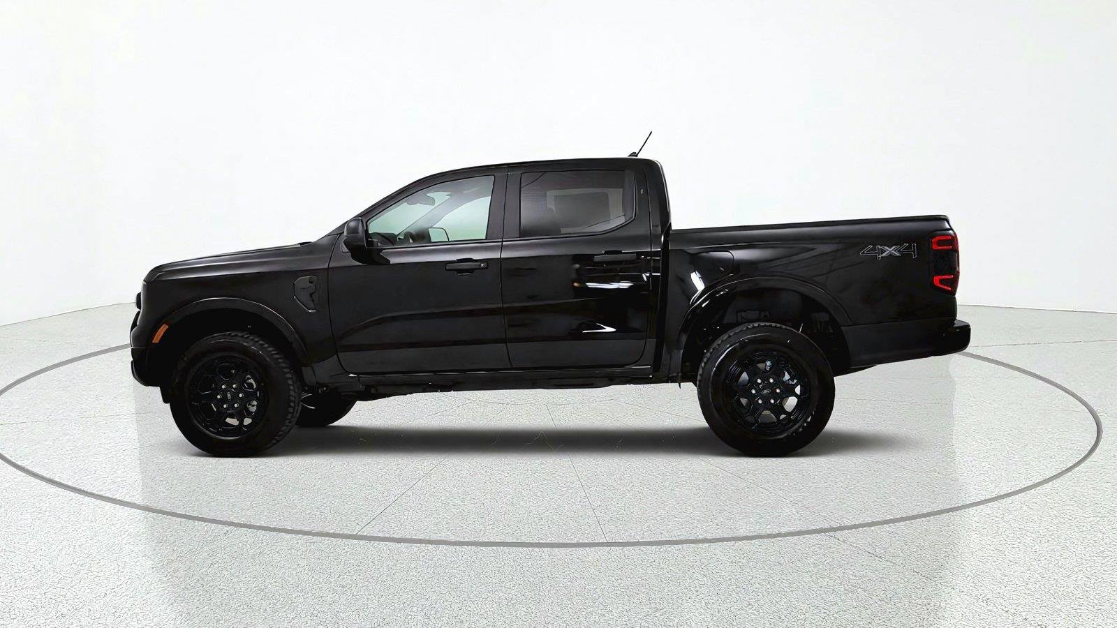 New 2026 Ford Ranger XLT w/ Equipment Group 301A High AWD/4WD image 4