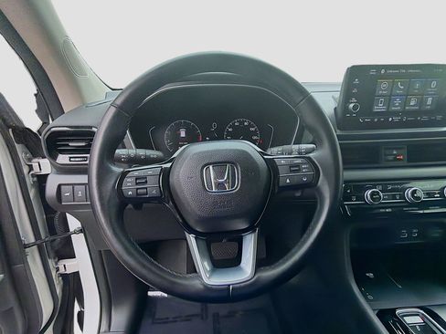 Certified 2023 Honda Pilot EX-L image 10