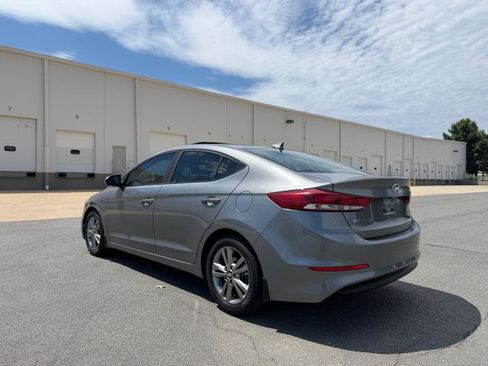 Used 2018 Hyundai Elantra Value Edition FWD image 3