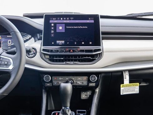 New 2026 Jeep Compass Limited image 14