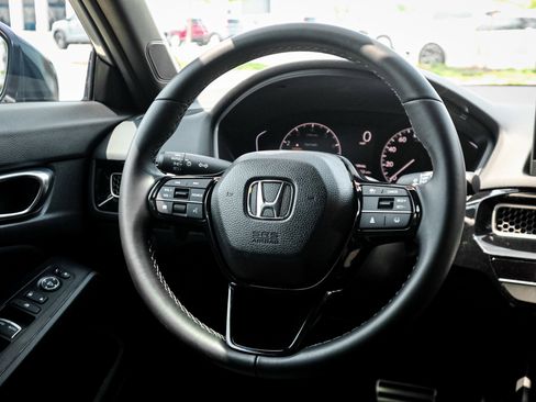 Certified 2025 Honda Civic Sport image 18