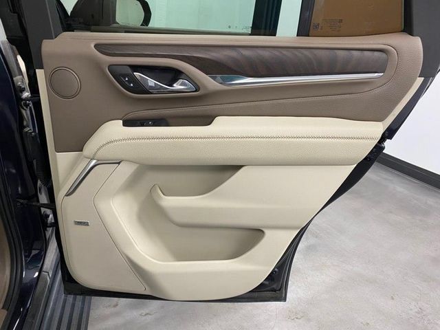 Used 2023 GMC Yukon Denali AWD/4WD image 46
