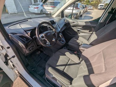 Used 2016 Ford Transit Connect XLT image 12