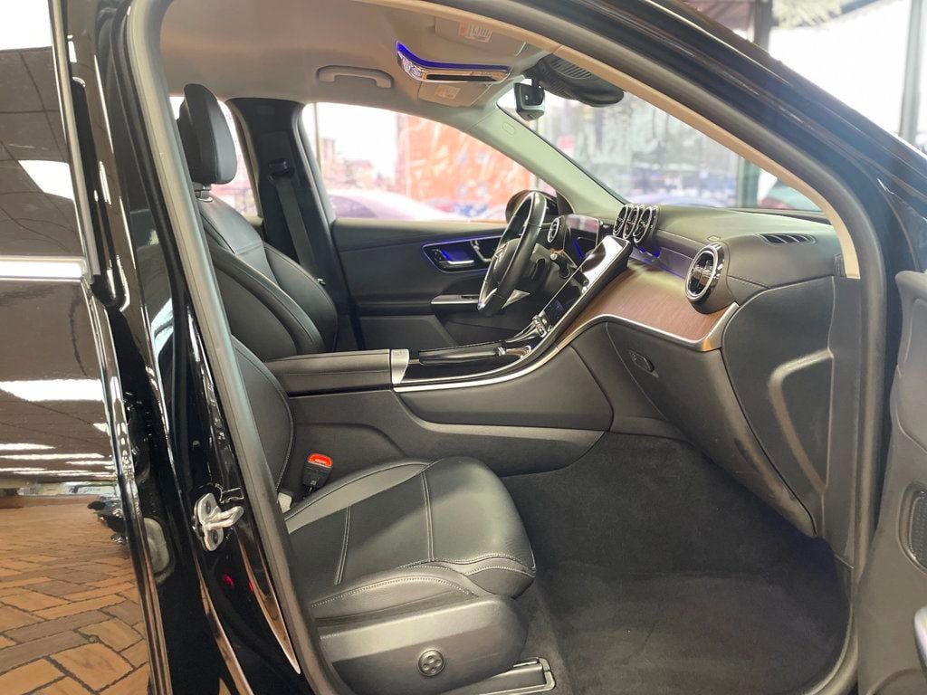 Used 2025 Mercedes-Benz GLC 350e 4MATIC image 23
