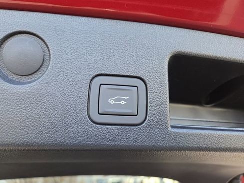 New 2026 Chevrolet Equinox RS w/ Convenience Package III image 18