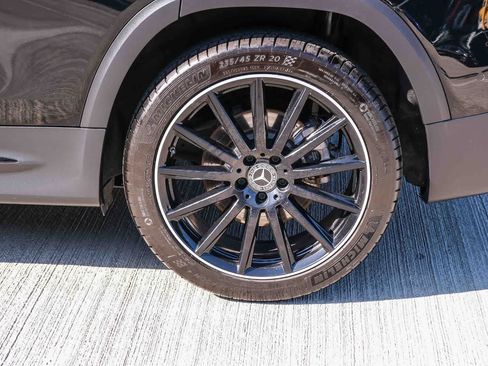 Used 2023 Mercedes-Benz GLB 250 image 9