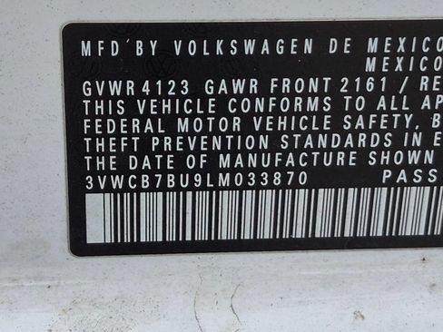 Used 2020 Volkswagen Jetta SE w/ SE Cold Weather Package FWD image 15