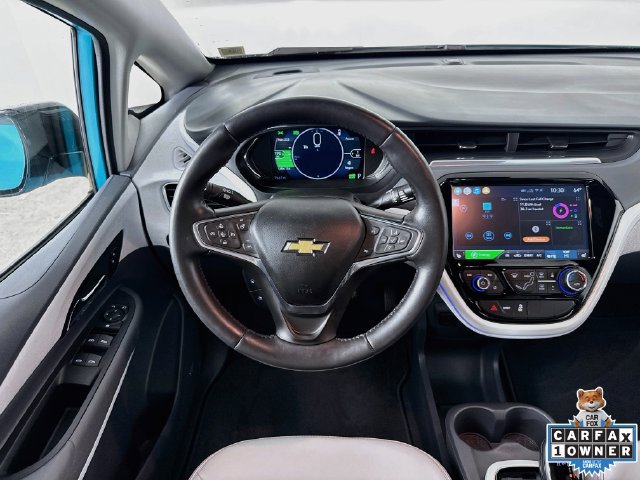 Used 2021 Chevrolet Bolt Premier w/ Infotainment Package FWD image 23