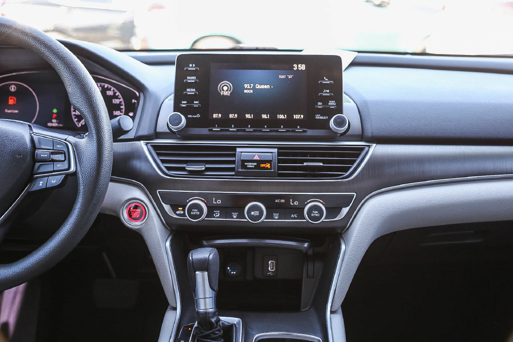 Used 2019 Honda Accord LX image 23