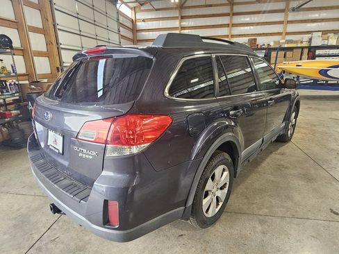 Used 2010 Subaru Outback 2.5i Limited w/ Protection Package 1A AWD/4WD image 8