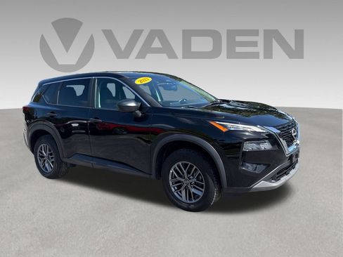 Used 2023 Nissan Rogue S AWD/4WD image 27