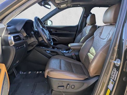 Used 2020 Kia Telluride SX w/ SX Prestige Package image 18