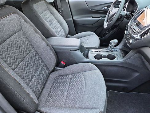 Used 2022 Chevrolet Equinox LT FWD image 35