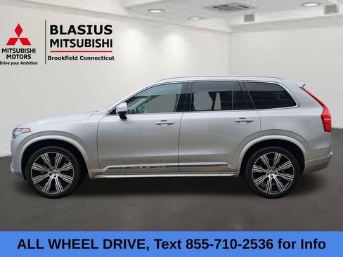 Used 2022 Volvo XC90 T6 Inscription image 4