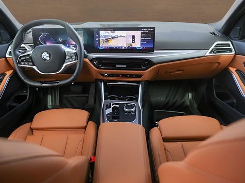 Used 2025 BMW 330i Sedan w/ Premium Package image 25