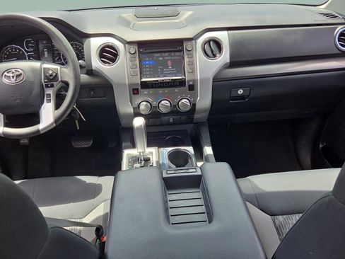 Used 2019 Toyota Tundra SR5 w/ SR5 Upgrade Package RWD image 12