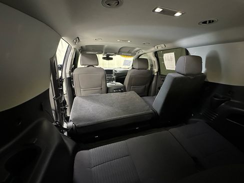 Used 2017 Chevrolet Tahoe LS image 24