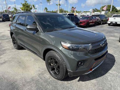 Used 2022 Ford Explorer Timberline image 2
