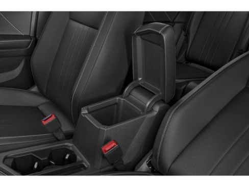 Used 2022 Volkswagen Tiguan SE image 11