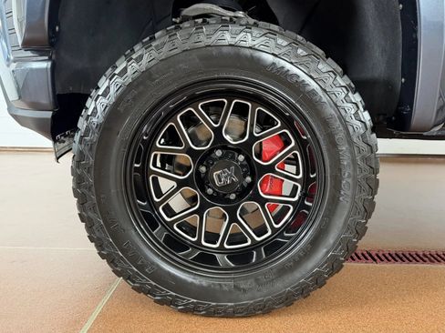 Used 2020 Chevrolet Silverado 1500 RST w/ All-Star Edition AWD/4WD image 8