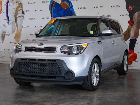 Used 2015 Kia Soul + w/ Audio Package image 21