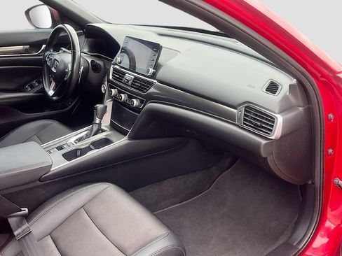 Used 2021 Honda Accord Sport image 29