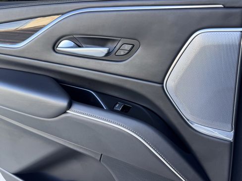 Used 2023 Cadillac Escalade ESV Sport Platinum w/ LPO, ONYX Package image 20