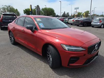 Used 2022 Volvo S60 B5 Momentum