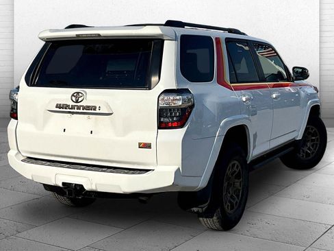 Used 2023 Toyota 4Runner 40th Anniversary SE AWD/4WD image 11