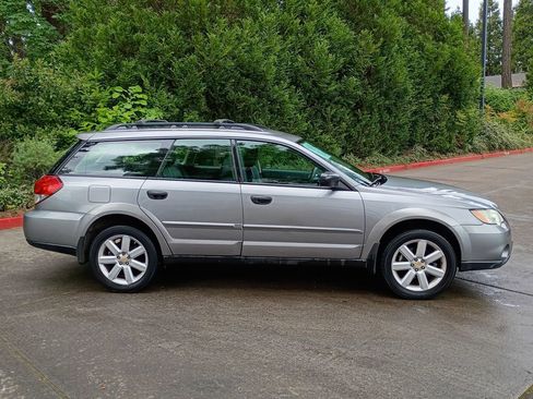 Used 2008 Subaru Outback 2.5i AWD/4WD image 3