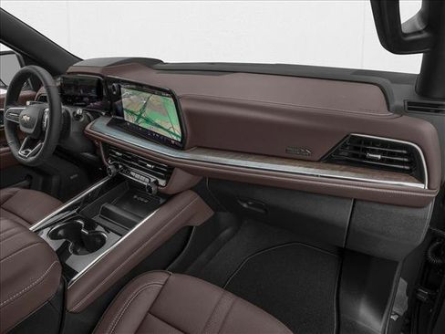 New 2026 Chevrolet Suburban High Country AWD/4WD image 11