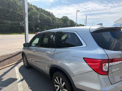 Used 2019 Honda Pilot EX image 3