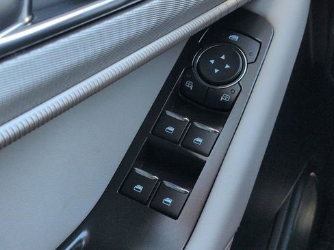 New 2026 Ford Explorer Active w/ Active Comfort Package RWD image 23