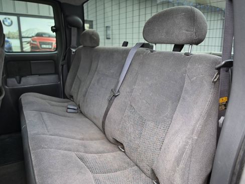 Used 2006 Chevrolet Silverado 2500 LT w/ Skid Plate Package AWD/4WD image 31