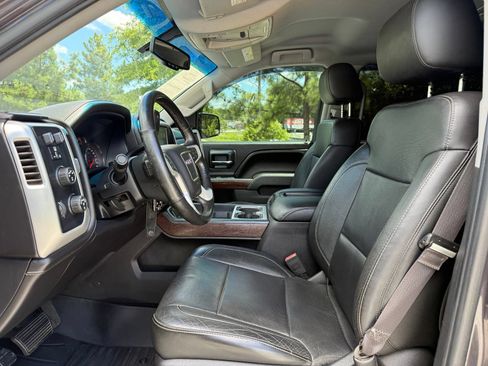Used 2015 GMC Sierra 1500 SLT w/ SLT Crew Cab Value Package AWD/4WD image 32