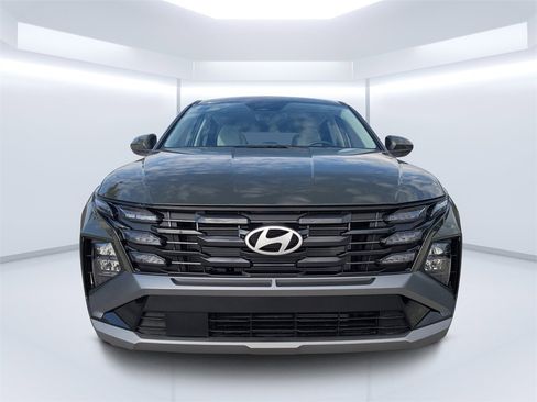 New 2026 Hyundai Tucson SE image 8