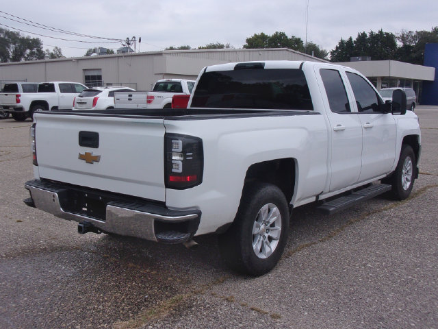 Used 2018 Chevrolet Silverado 1500 LT w/ All Star Edition AWD/4WD image 7