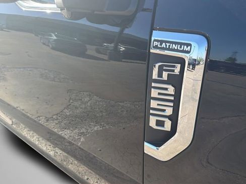 Used 2022 Ford F250 Platinum w/ Tremor Off-Road Package AWD/4WD image 10