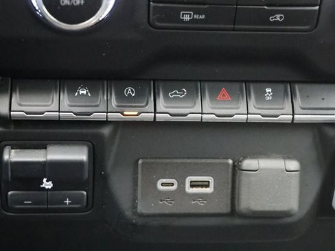 Used 2023 GMC Sierra 1500 Pro w/ Graphite Edition image 25