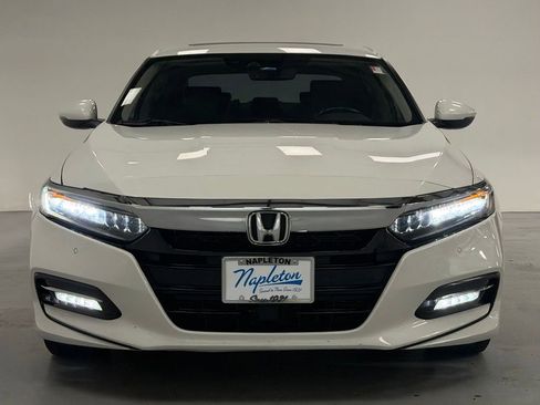 Used 2019 Honda Accord Touring image 7