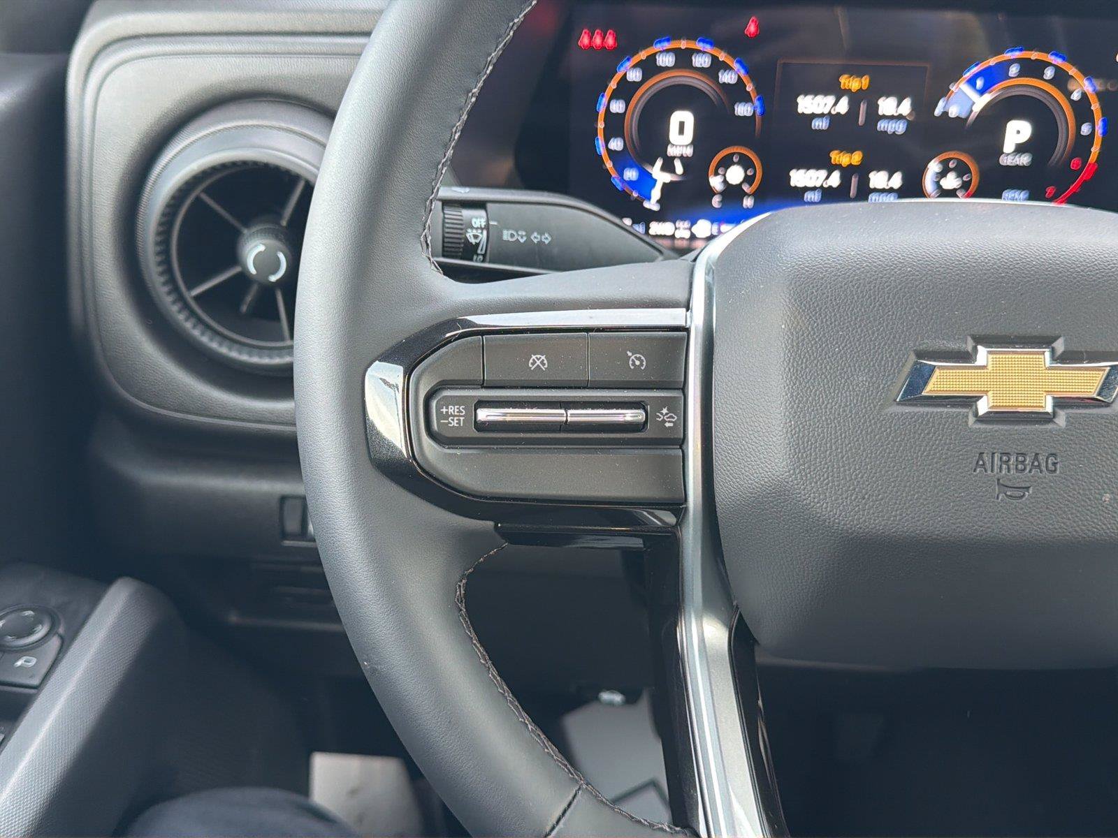 Used 2026 Chevrolet Colorado W/T w/ WT Custom Package AWD/4WD image 25